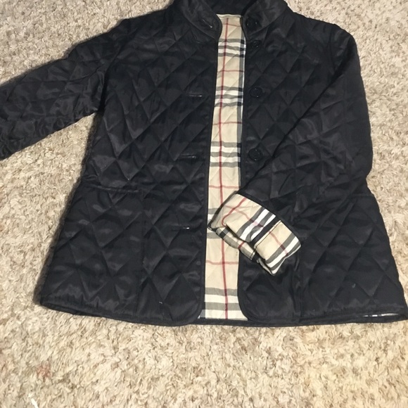 Burberry Jackets & Blazers - Burberry quilted jacket