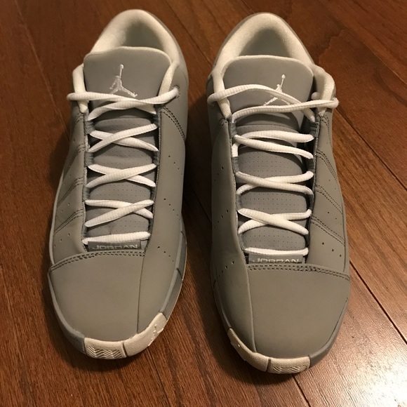 Jordan team elite 2 grey clearance