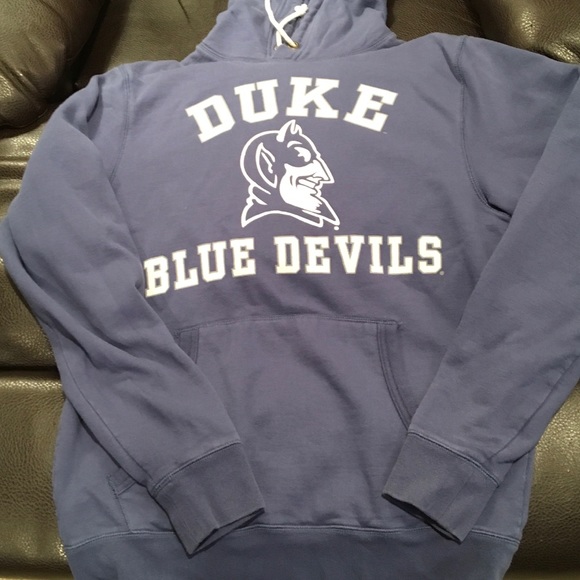 duke college sweatshirt