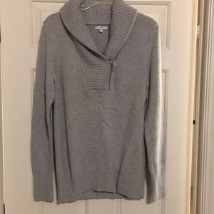 Gray Gap Sweater TALL size XL