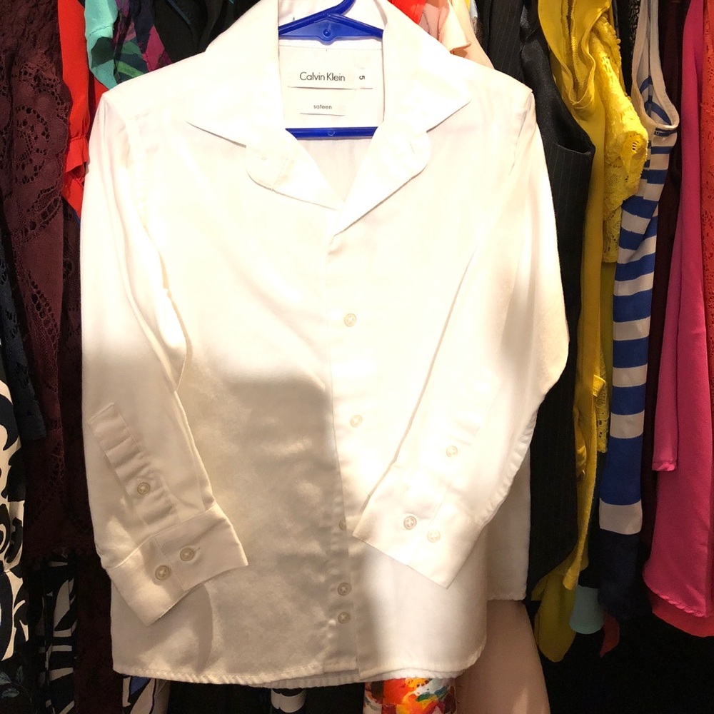 Boys Calvin Klein button down dress shirt