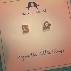 Chloe&Isabel Alphabet & Trio Crystal Studs- “B”