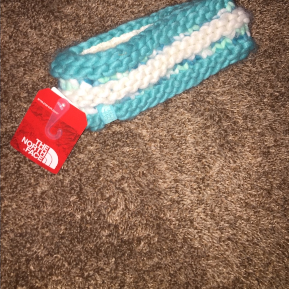 NWT North Face Youth winter headband