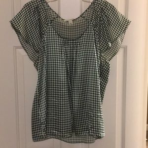 Banana Republic Green Houndstooth Blouse
