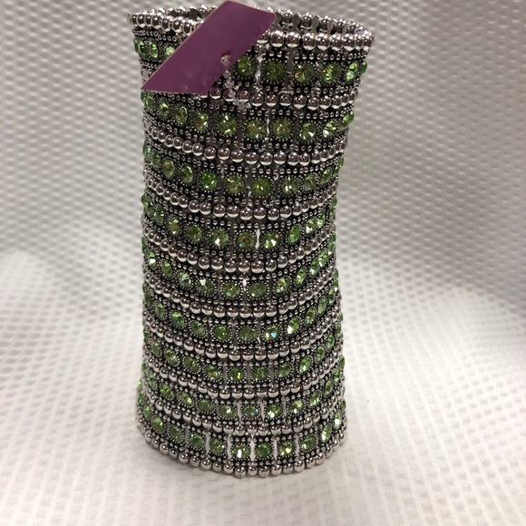 9 Layers Crystal Stretch Bracelet - Picture 1 of 4