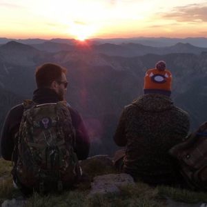 Meet your Posher, Hunter