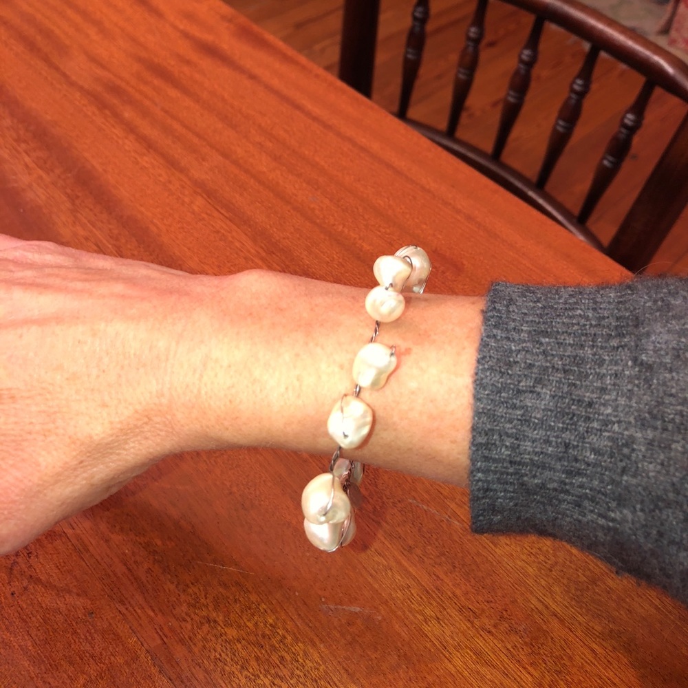 Abra sterling silver & pearl bracelet - Picture 2 of 4