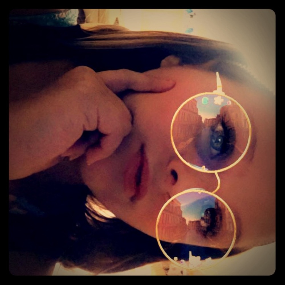 Meet your Posher, Carmen