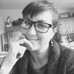 Meet your Posher, Julie