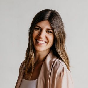 Meet your Posher, Natalie