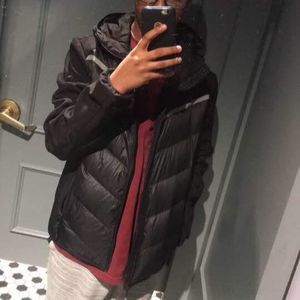 Meet your Posher, Dennis