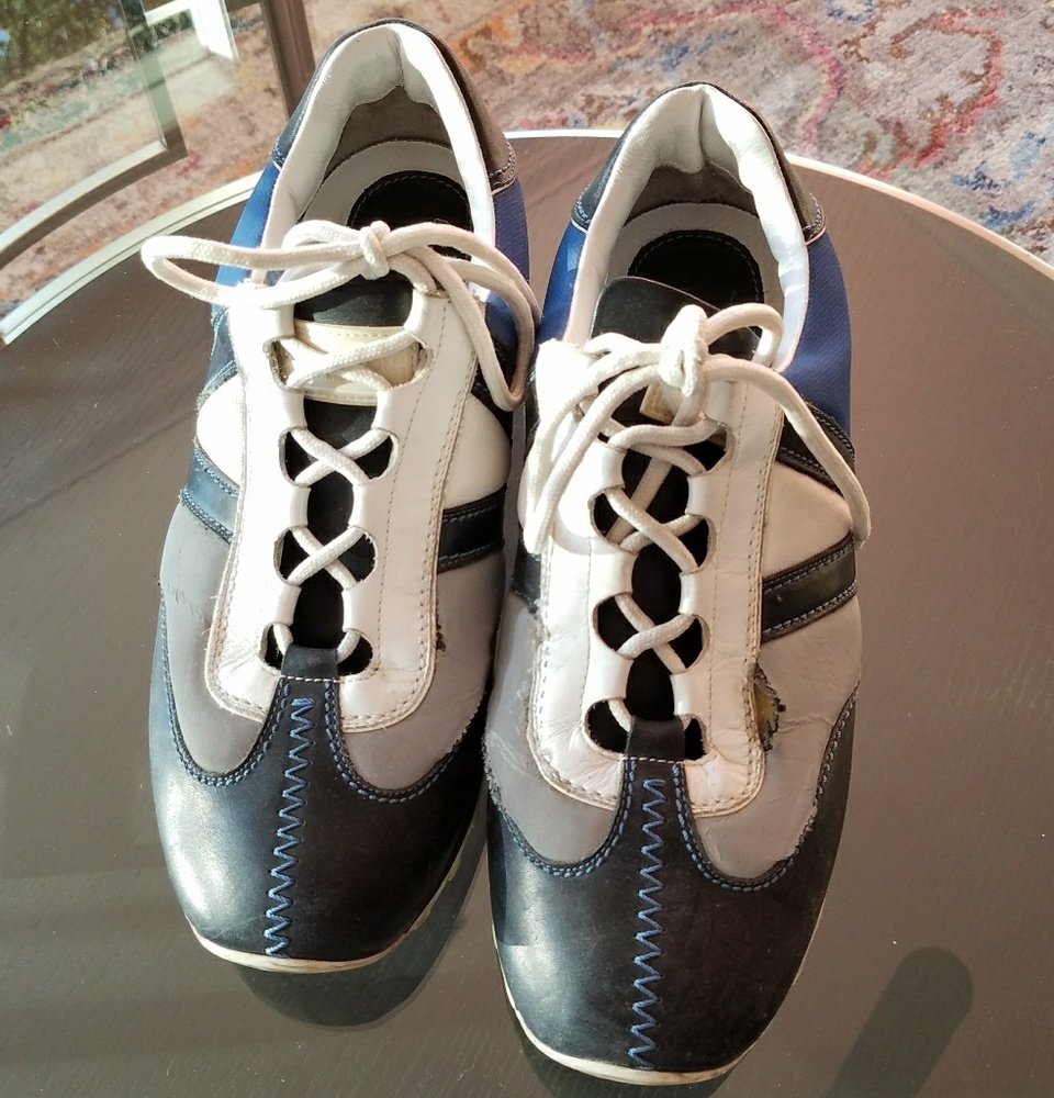 Authentic  Louis Vuitton men shoes