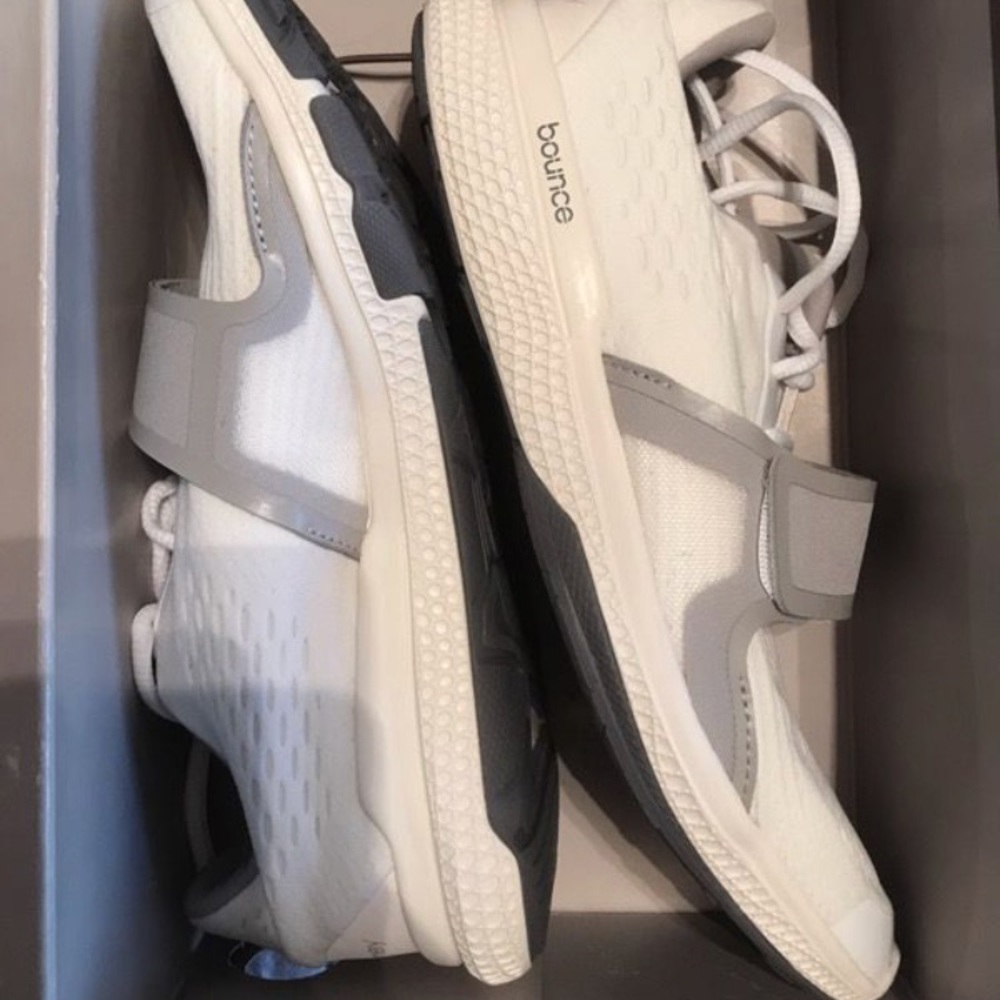 Stella McCartney-Adidas Atani Bounce