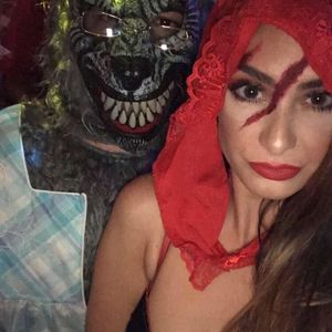 Meet your Posher, Natasha