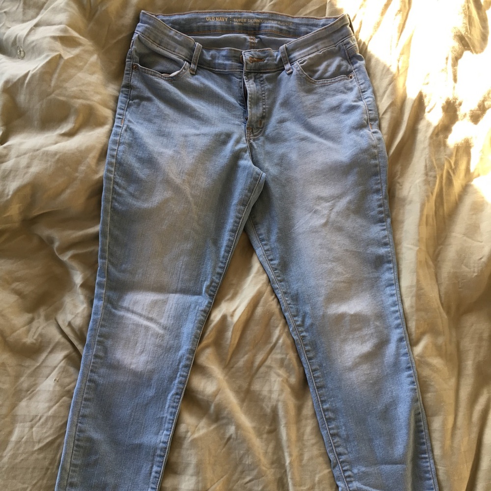 Old Navy Super Skinny light wash jeans - 5 for $25