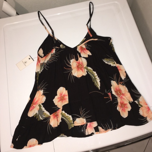 Volcom Tropical - Picture 4 of 8