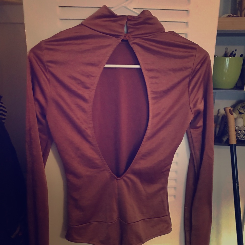 Back cut out Cooper bodysuit!!