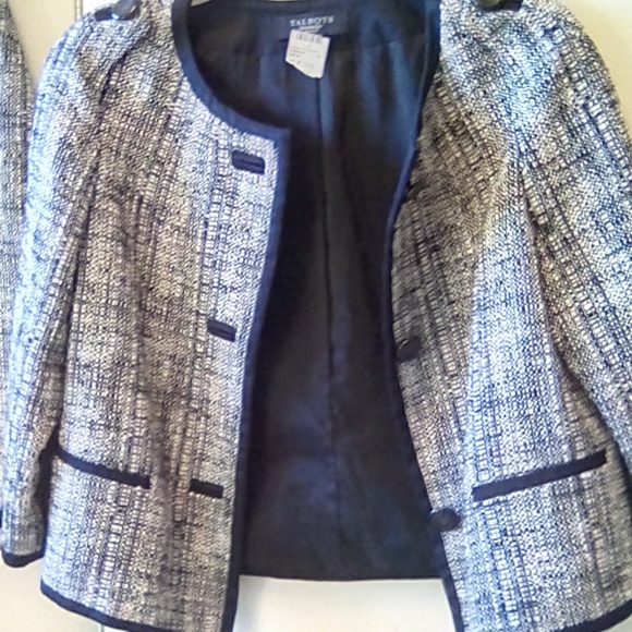 Talbot's Stunning 2pc black & white suit - Picture 2 of 8