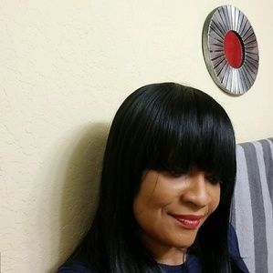 Meet your Posher, Yolanda