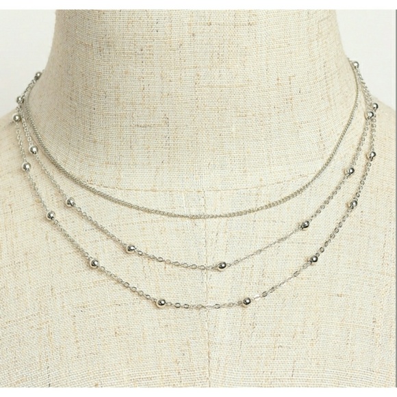 Jewelry - MULTI PEARL TRIPLE LAYER CHAIN NECKLACES