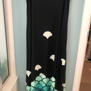 LuLaRoe Mermaid Maxi Skirt Small