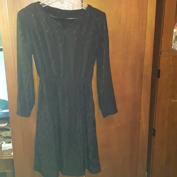 Women dress - Picture 2 of 3