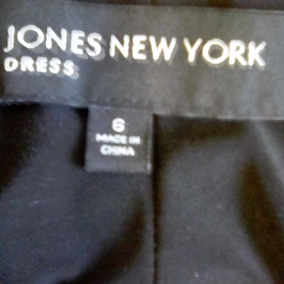 Jones New York Free-flowing cocktail dress - Picture 6 of 6