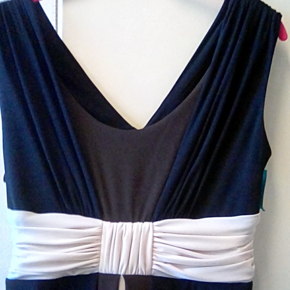 Jones New York Free-flowing cocktail dress - Picture 3 of 6