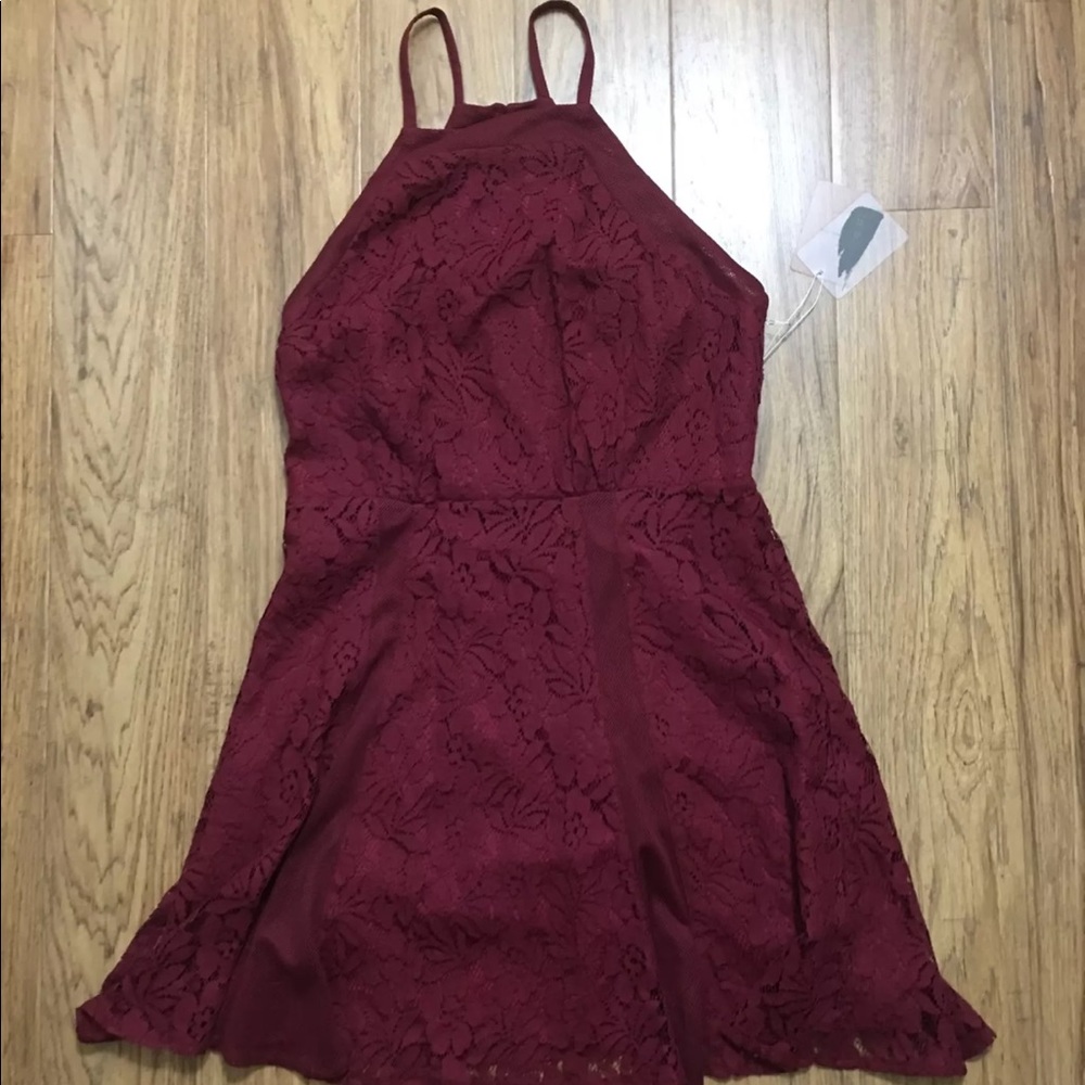 Forever 21 Halter Lace Dress