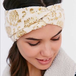 Cute ear warmer