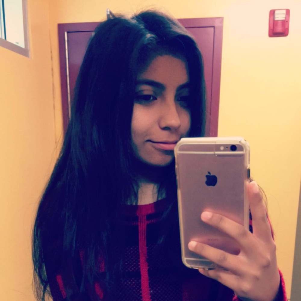 Meet your Posher, Xochitl