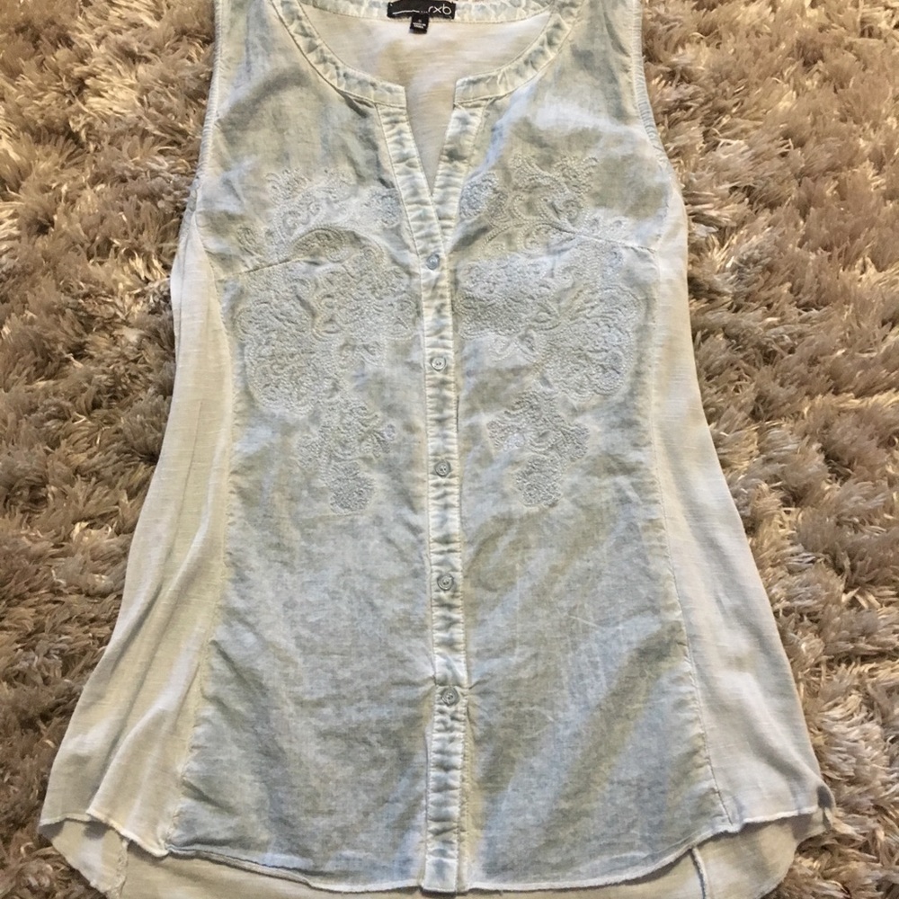RXB embroidered sleeveless top