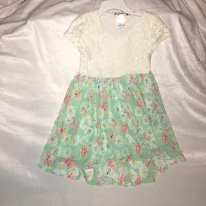 Little girls dress