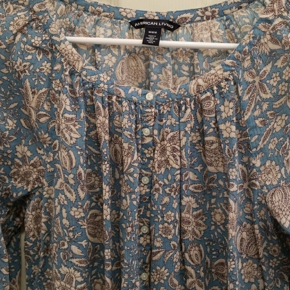 Lightweight top