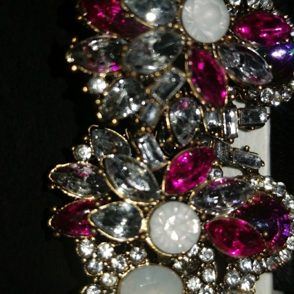 Rhinestone drop earrings - Picture 3 of 3