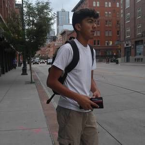Meet your Posher, Luis
