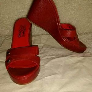 Ferragamo Womens 7.5B