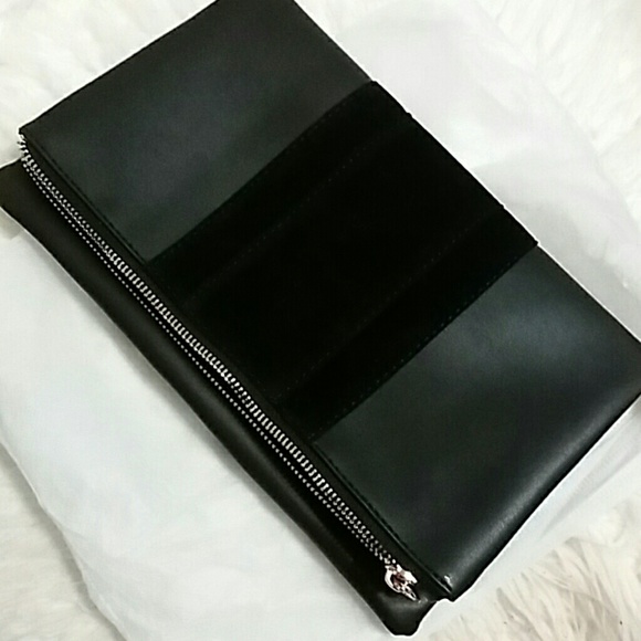 Vegan leather clutch - Picture 6 of 6