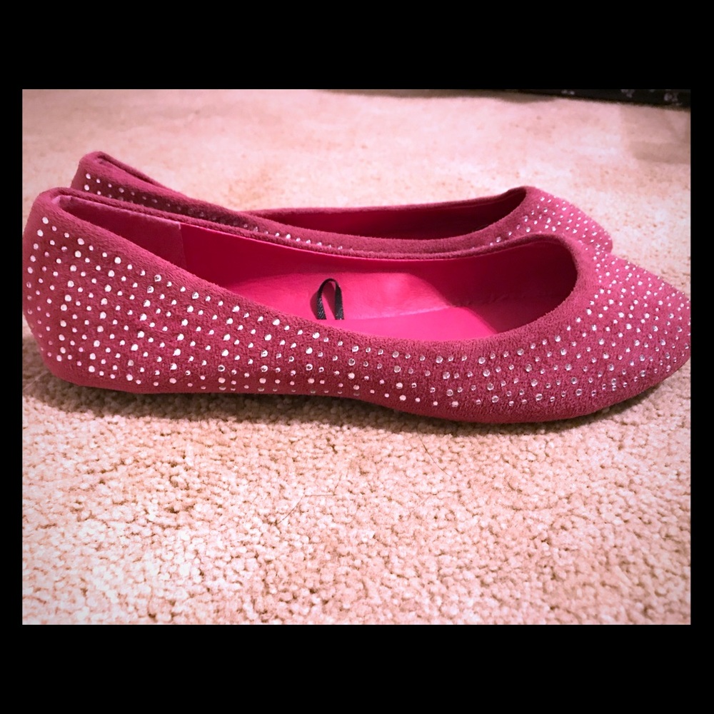 🔥New🔥Woman’s size 8/9 pink flats NEW