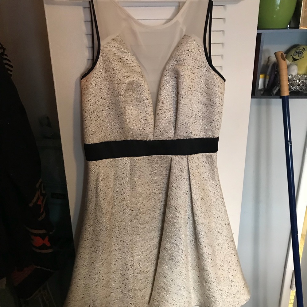 BCBGeneration White and black dress