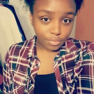 Meet your Posher, Alecia