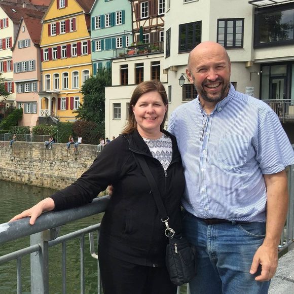 Meet your Posher, Julie - Picture 1 of 1