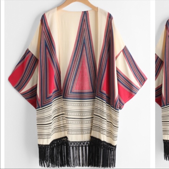 Tops - 🚩FREE w/ $30 purchase 🚩🆕Fringe Kimono