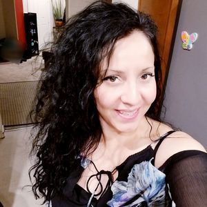 Meet your Posher, Sandra