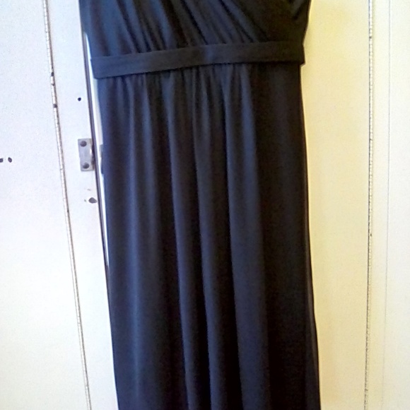 David's Bridal one shoulder black cocktail dress - Picture 5 of 8