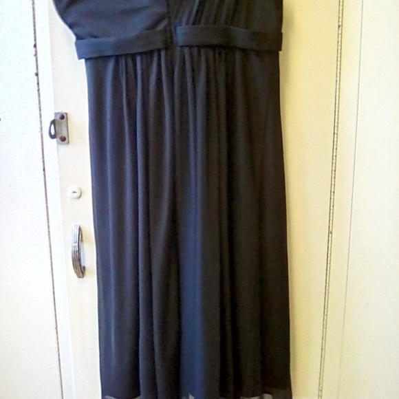 David's Bridal one shoulder black cocktail dress - Picture 6 of 8