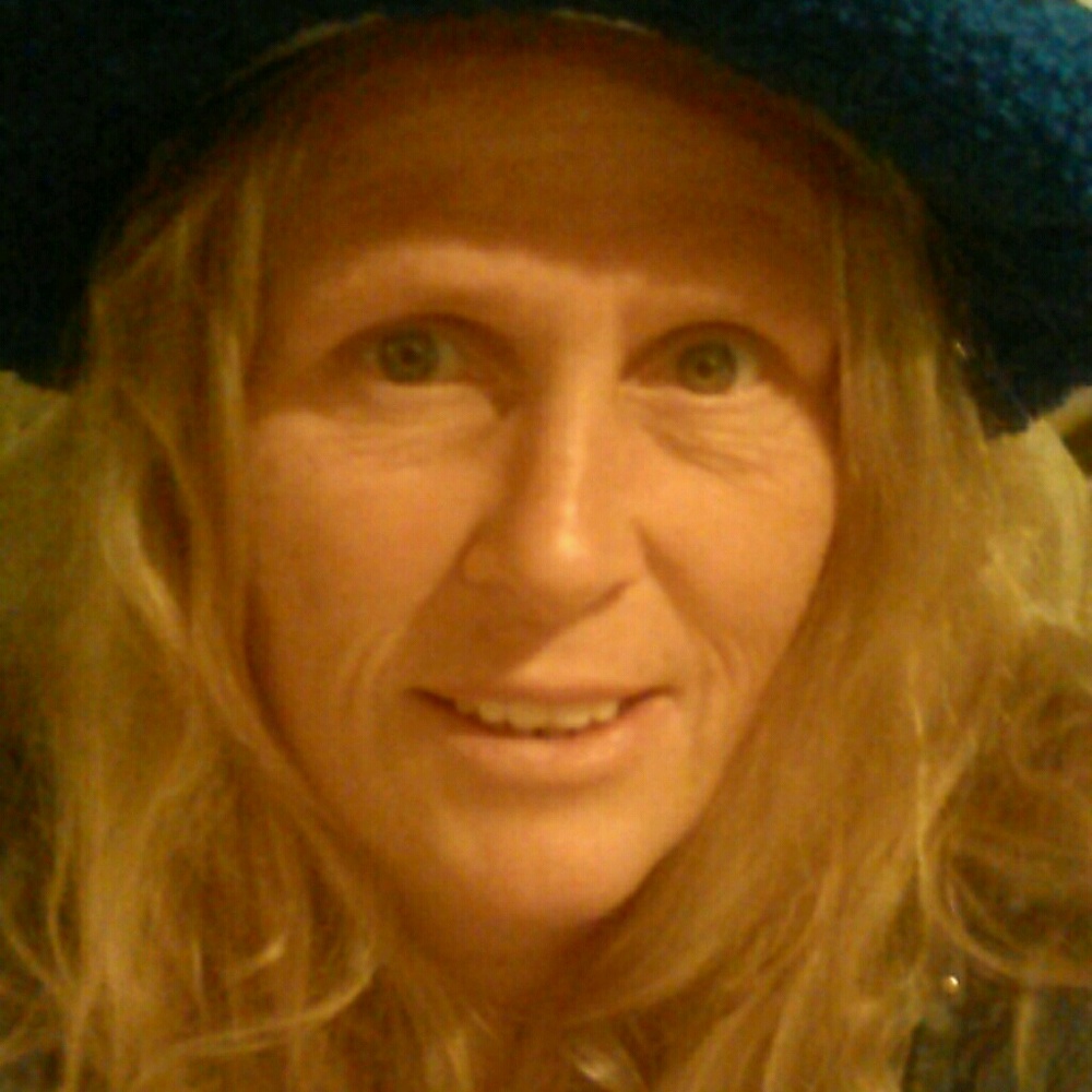 Meet your Posher, Lynn