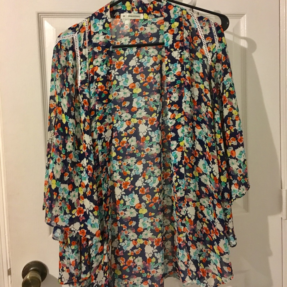 LF "Mika & Gala" floral kimono