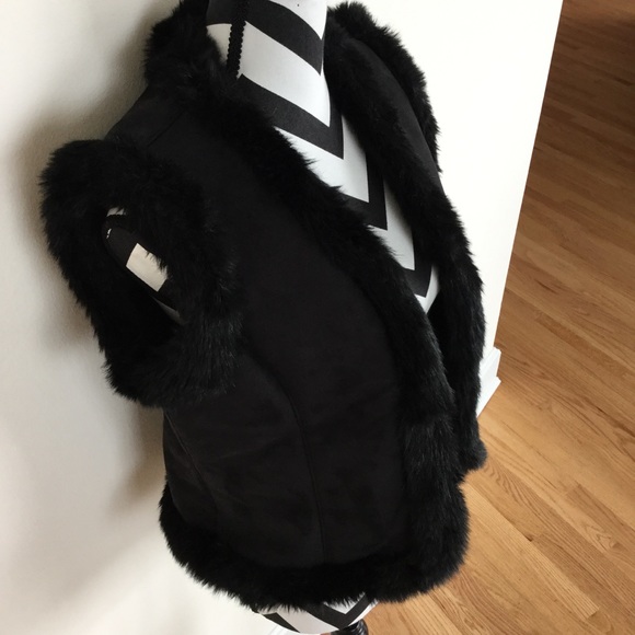 Lord & Taylor Faux Fur Vest - Picture 5 of 8