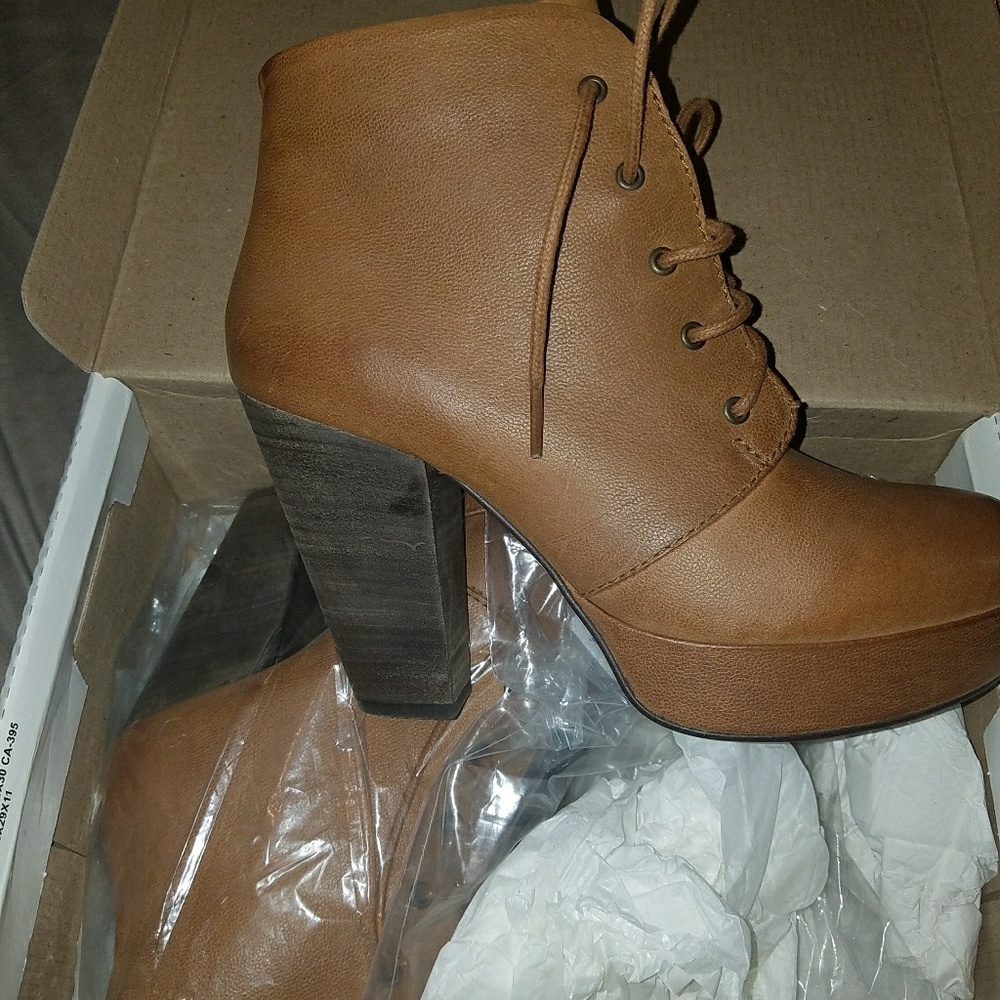 Steve Madden Raspy boot